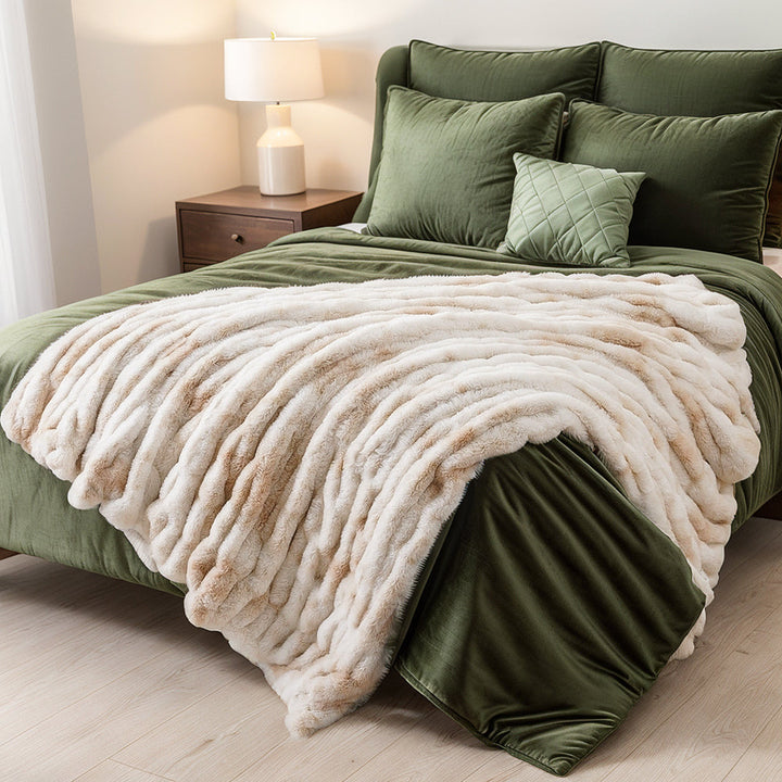 Arabelle Blanket