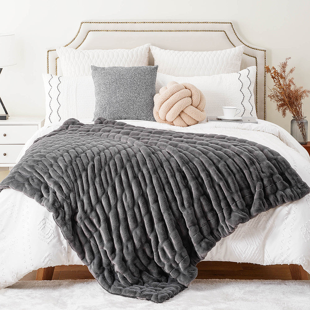 Arabelle Blanket