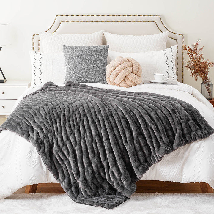 Arabelle Blanket