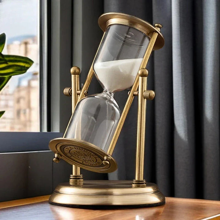 Regalia Hourglass